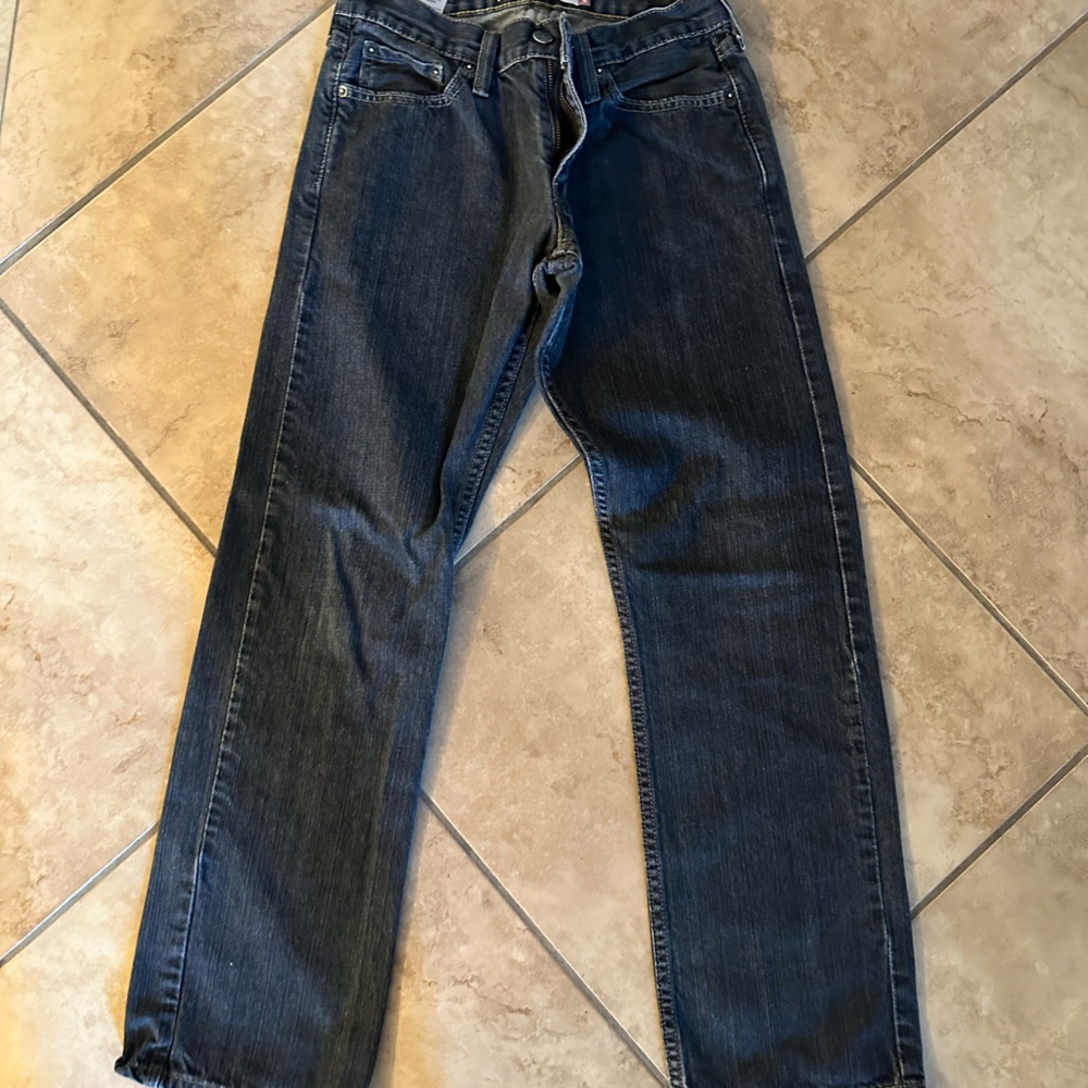 Levi’s Men's Blue Jeans style 514 size 30X30 slim straight dark wash